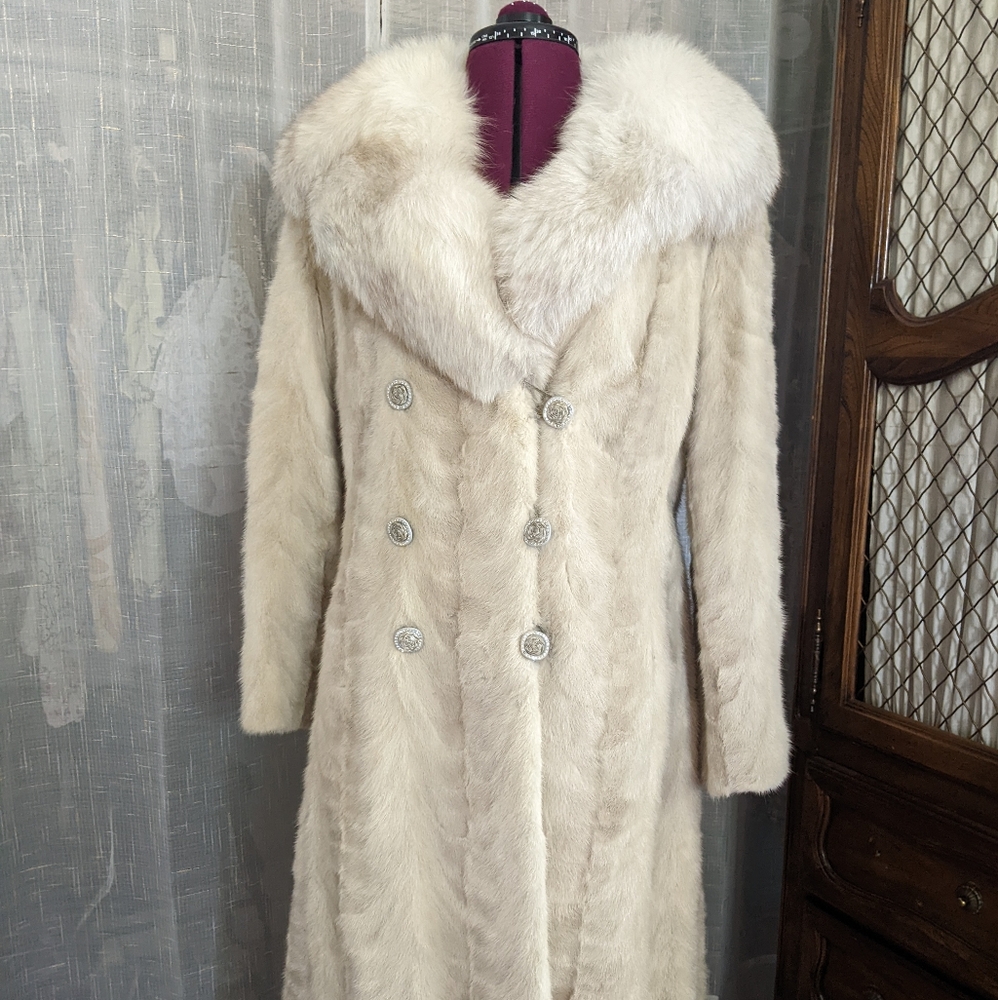 Luxurious champagne mink coat by J.M. Holstein